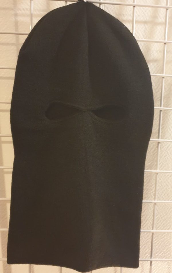 Cagoule noire deux yeux 3