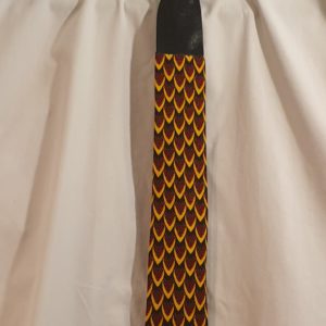 Réf1Cravate savane rouge très fine wax et polyester fait main. Prix : 29.95€