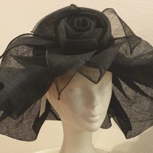 Chapeau de cérémonie, accessoire, turban, bandeau.