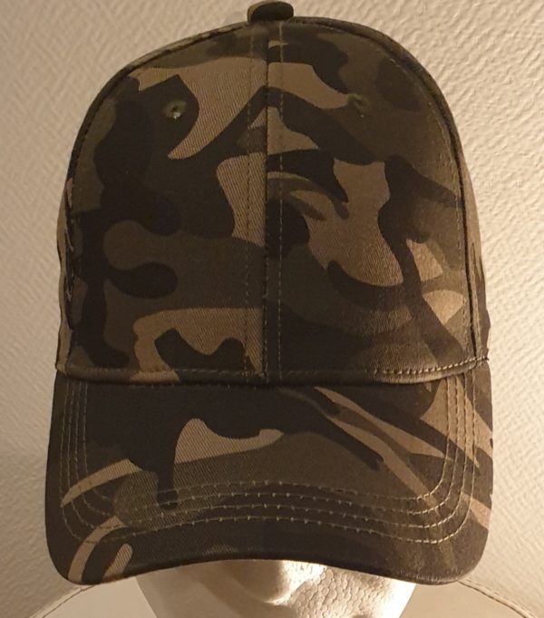 39.1Casquette camouflage coupe Américaine en coton marron.