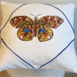 Coussin déhoussable en coton blanc 14
