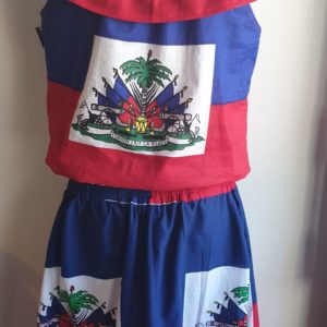 6.1 Ensemble deux pièces. Tenue traditionnelle haïtienne. Jupe et haut. Tissu bandana drapeau Haïti. 100% coton. made in Paris. Existe seulement en taille S et M. 109.90€