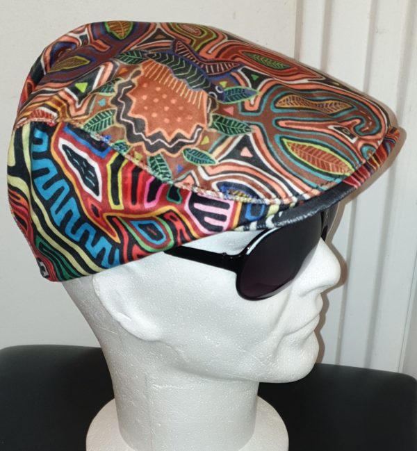 Réf.20.2 Beret-d'hiver-en-cotton-asspect-velours-entièrement-doublé-et-élastique-à-l'arriere.