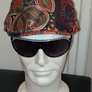 Réf20.1 Béret d'hiver en coton aspect velours entièrement doublé et élastique à l'arrière Taille unique. Prix : 35€.