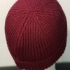 Réf7.2 Bonnet d'hiver rouge grenat extensible, ajustable et convenant à tous les tours de tête. Ce produit trouve son originalité par une grande douceur et une légèreté ressenties dés son porté. Son type de textile se compose pour 49,4% de viscose, 32% de polyester et 18,6% de nylon. Nettoyage 30 degrés maximum.