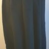 4.4Jupe d'hiver évasée en noir sur un tissu composé de 40% en polyamide, 30% modal, 15% polyester et 15% élasthanne.