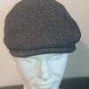 41.1Béret en chevron laine mélangée entièrement doublé en bleu. Fait en Italie. Taille : 54, 55, 56, 57, 58, 59, 60, 61. Prix : 29.95€.