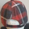 7.2Casquette Base-ball sport en orange-rouge avec des motiffs en forme de carreaux. Tissu viscose-laine agréable à porter, sur un style classique nouvelle tendance. Extensible car réglable par boucle de serrage à l'arrière. Taille unique mais pouvant s'ajuster.